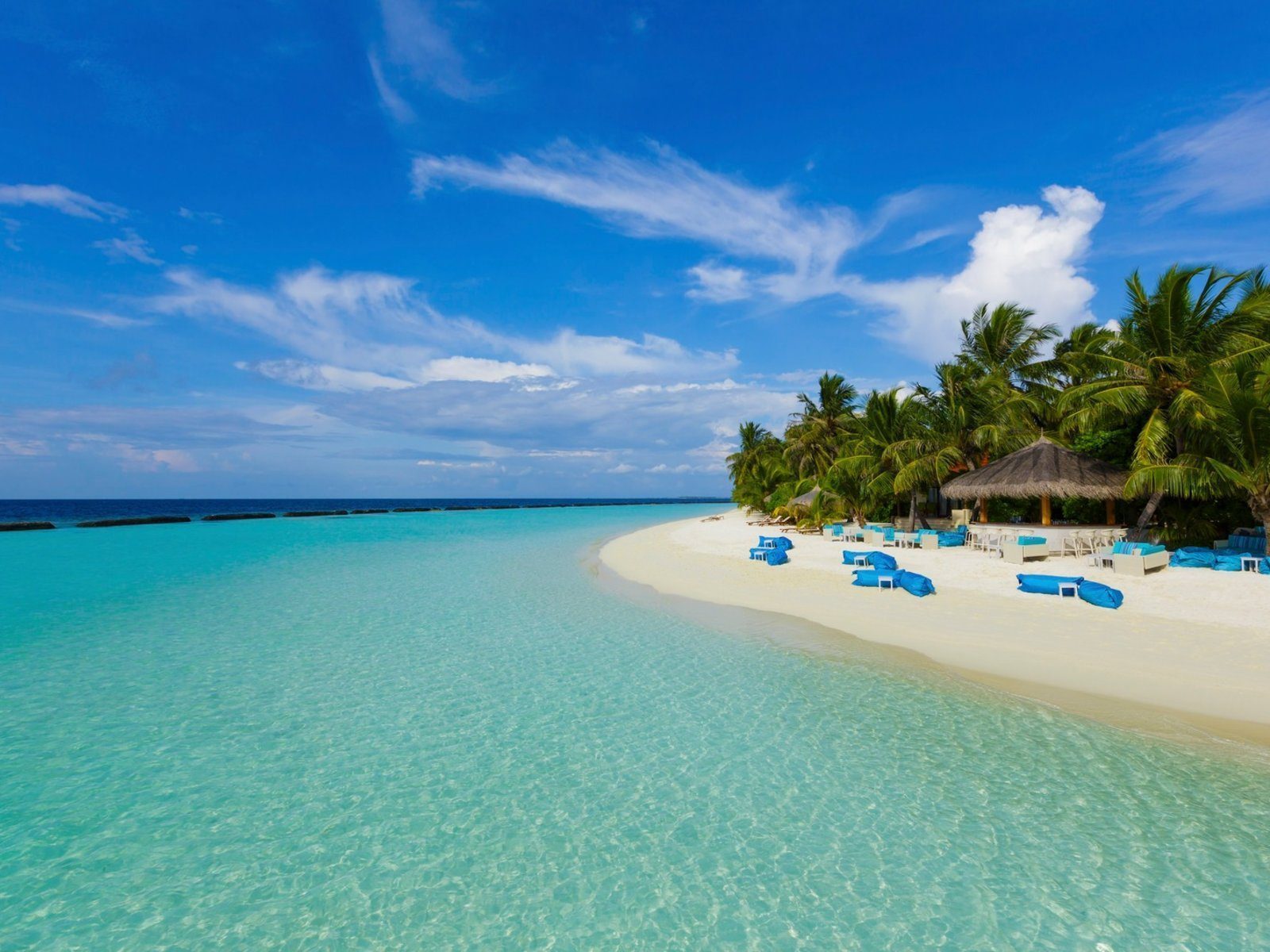 Почивка Малдиви Kurumba beach