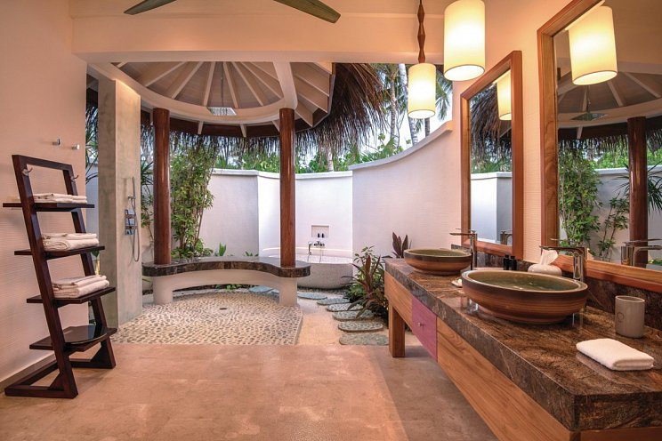почивка малдиви в hotel oblu select sangeli баня- travelisimo.bg