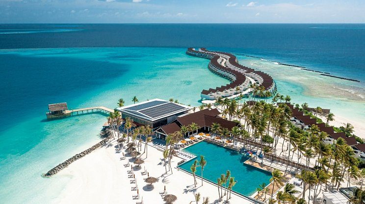 почивка малдиви oblu xperience ailafushi басейн- travelisimo.bg