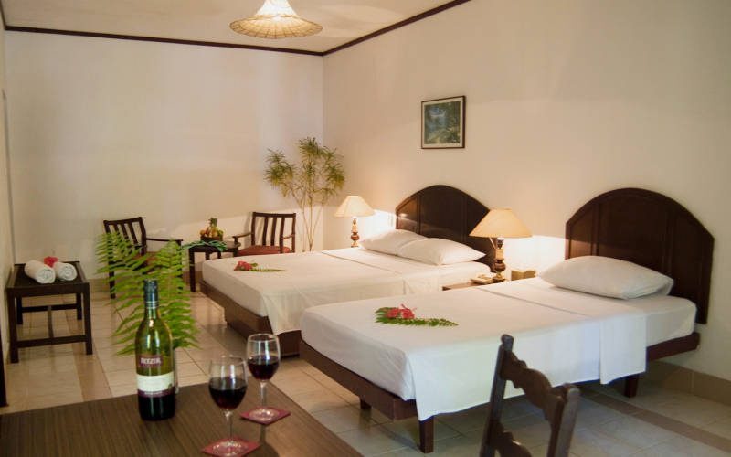 Почивка Малдиви в Biyadhoo Island room