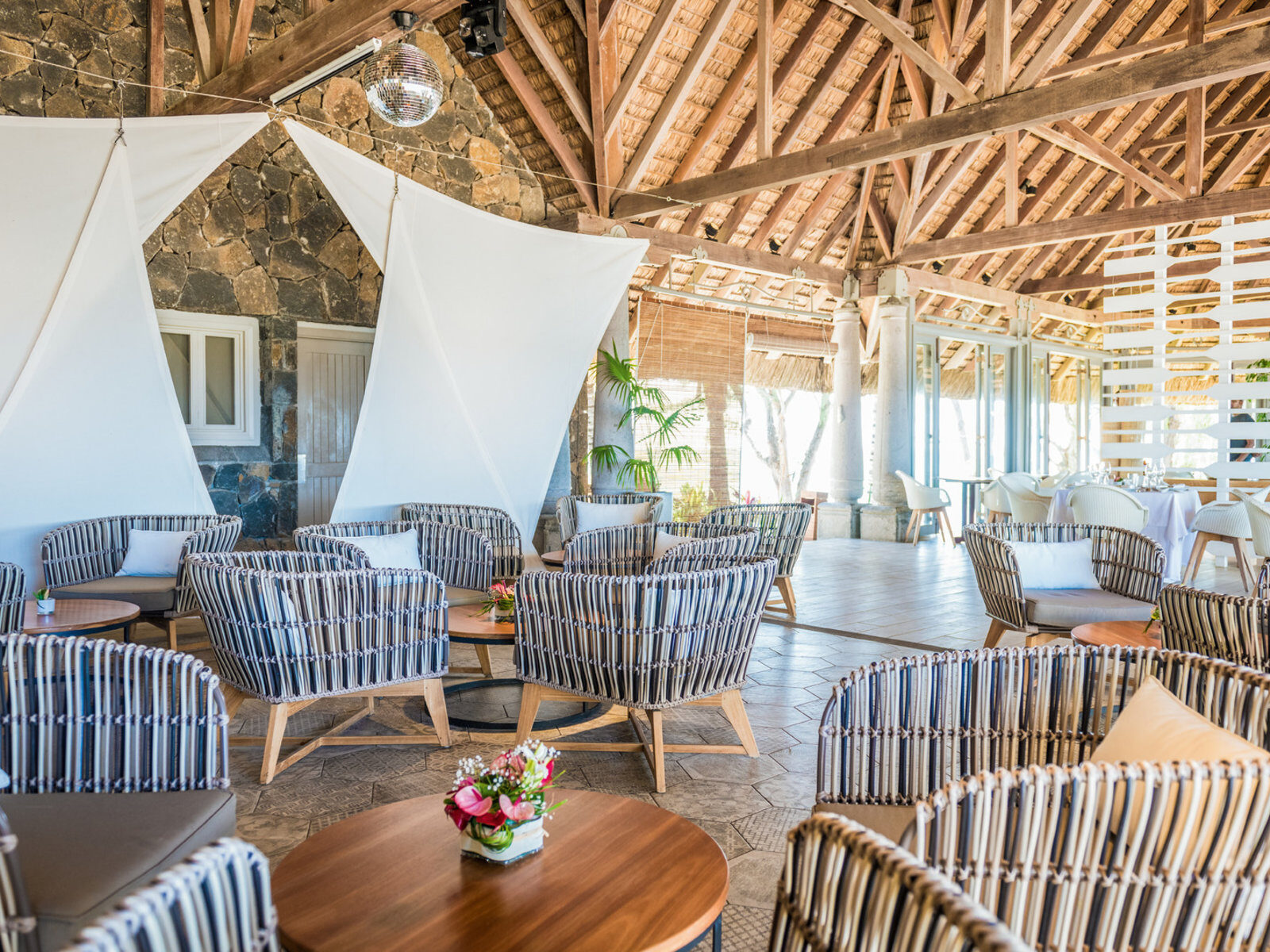 Почивка Мавриций в Canonnier Beachcomber navigator