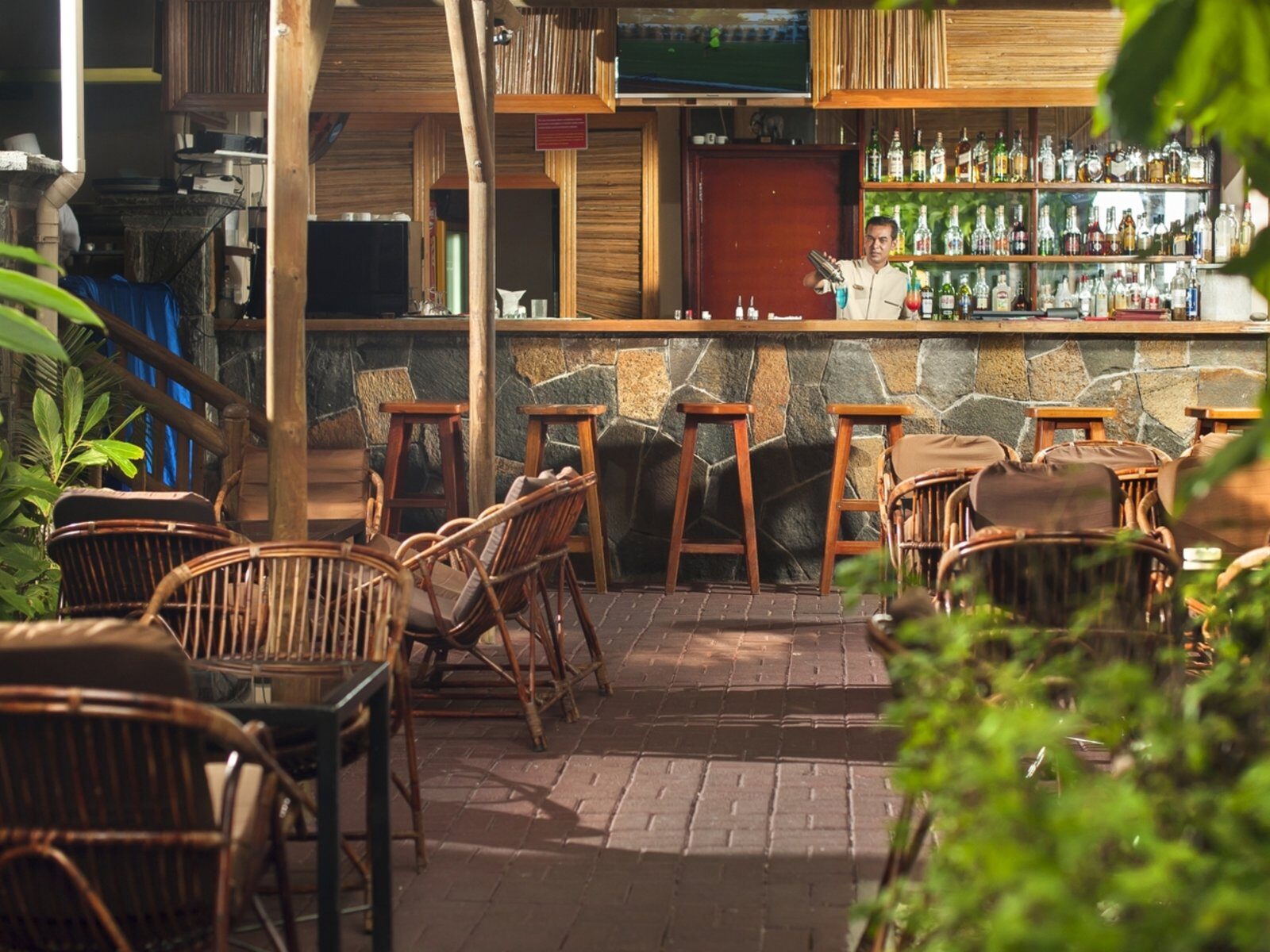 Почивка Мавриций в Le Palmiste Resort bar