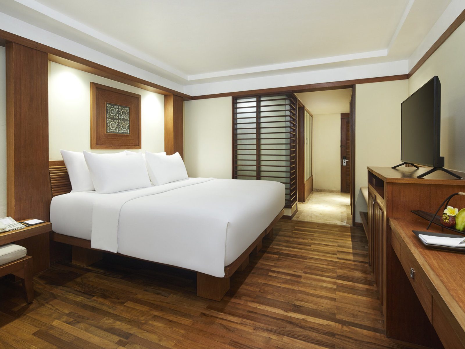 Почивка на Бали в Melia Bali стая към градината