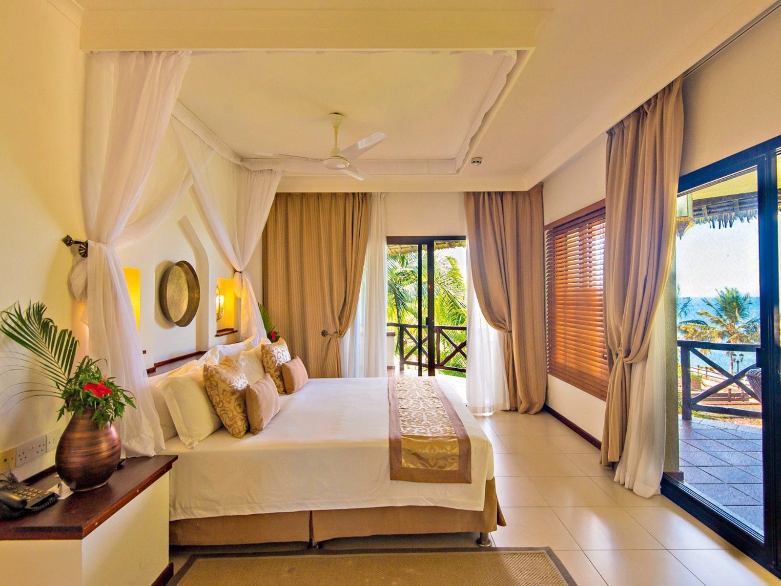 Почивка Занзибар в Sea Cliff Resort делукс стая