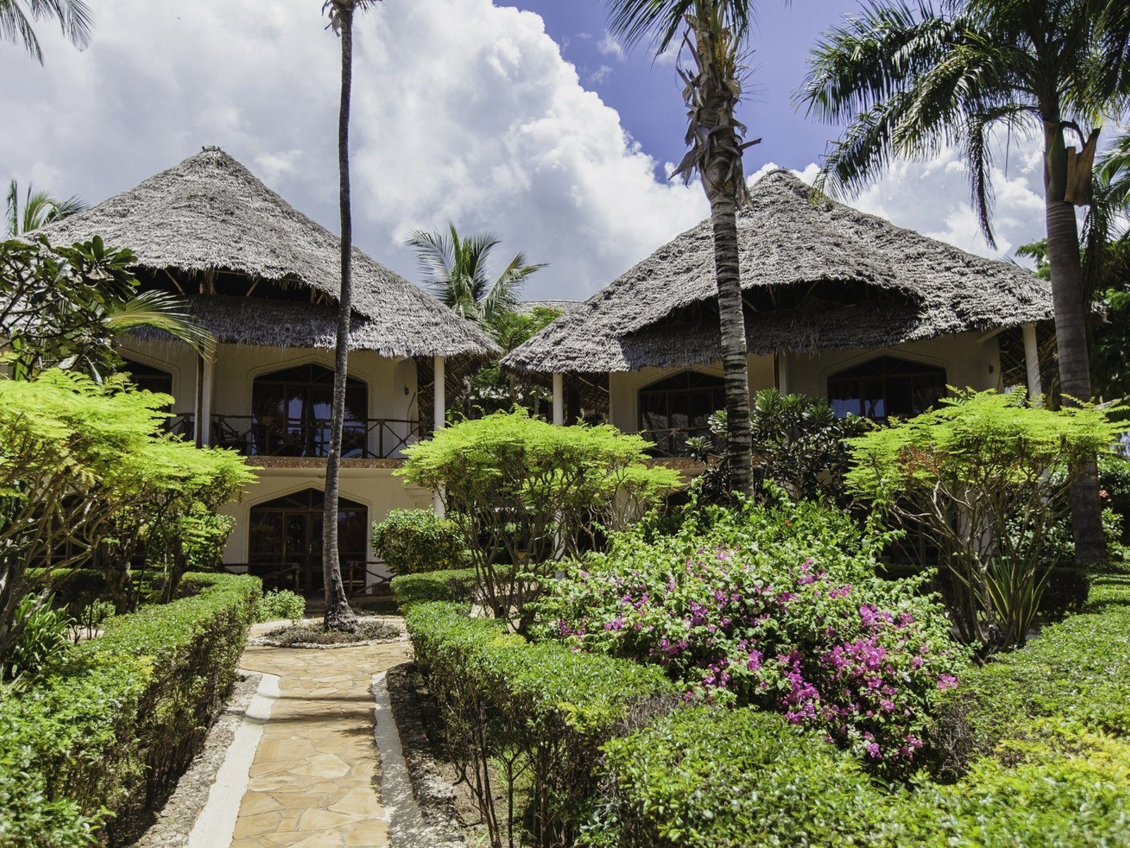 Почивка Занзибар в Waridi Beach Resort and Spa стаи външен изглед