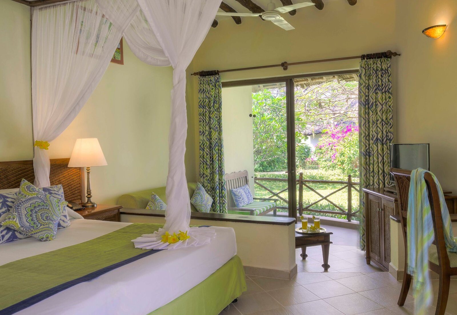 Почивка Занзибар в Sultan Sands бахари