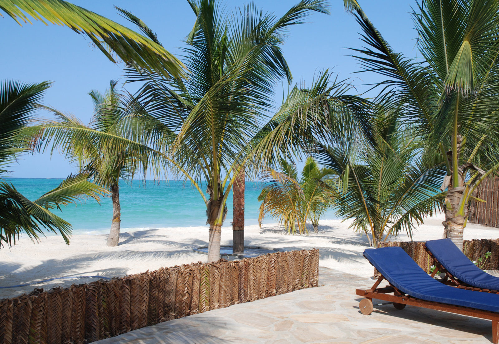 Почивка Занзибар в Sultan Sands океан