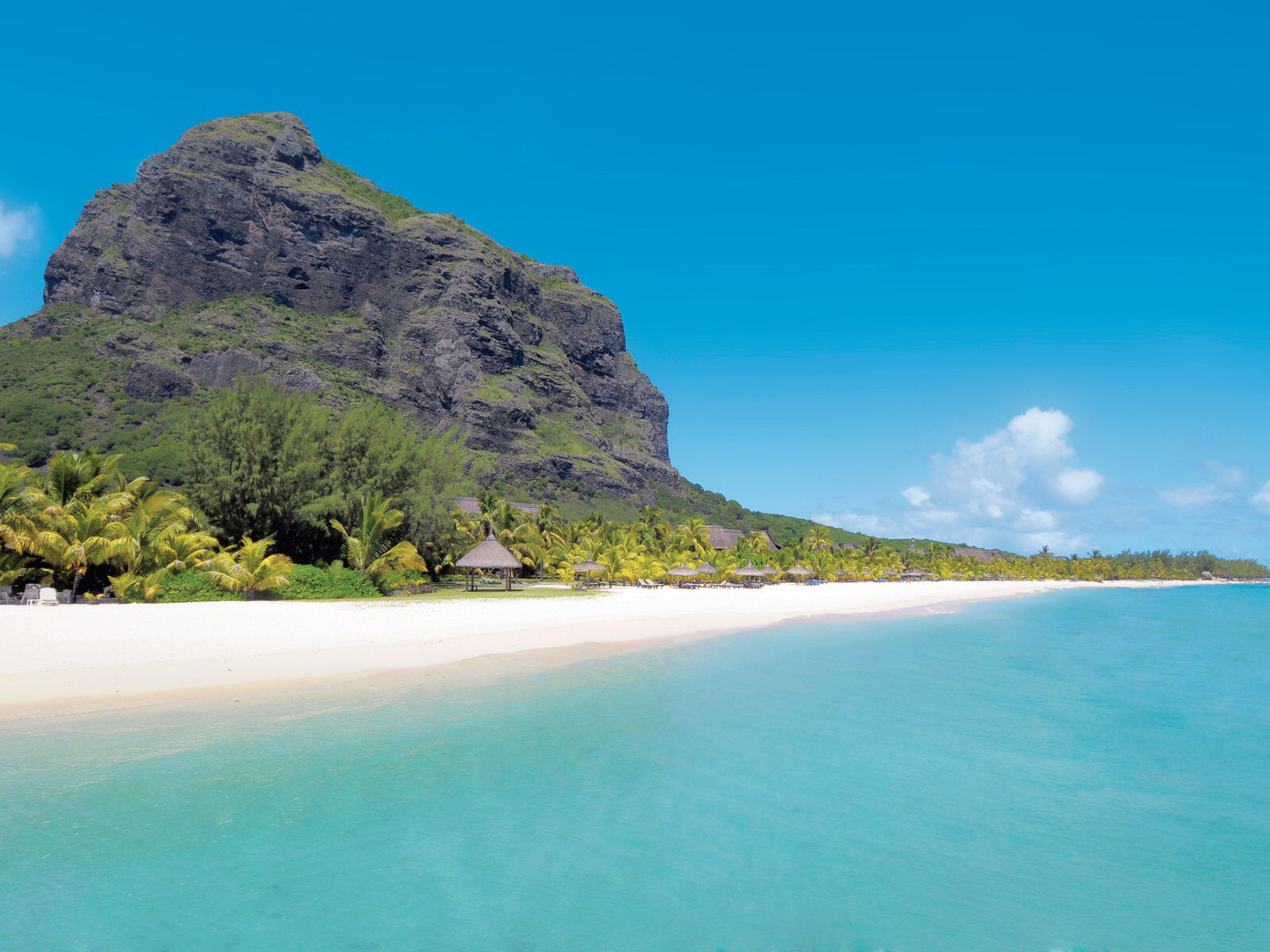 Почивка Мавриций Dinarobin Beachcomber beach