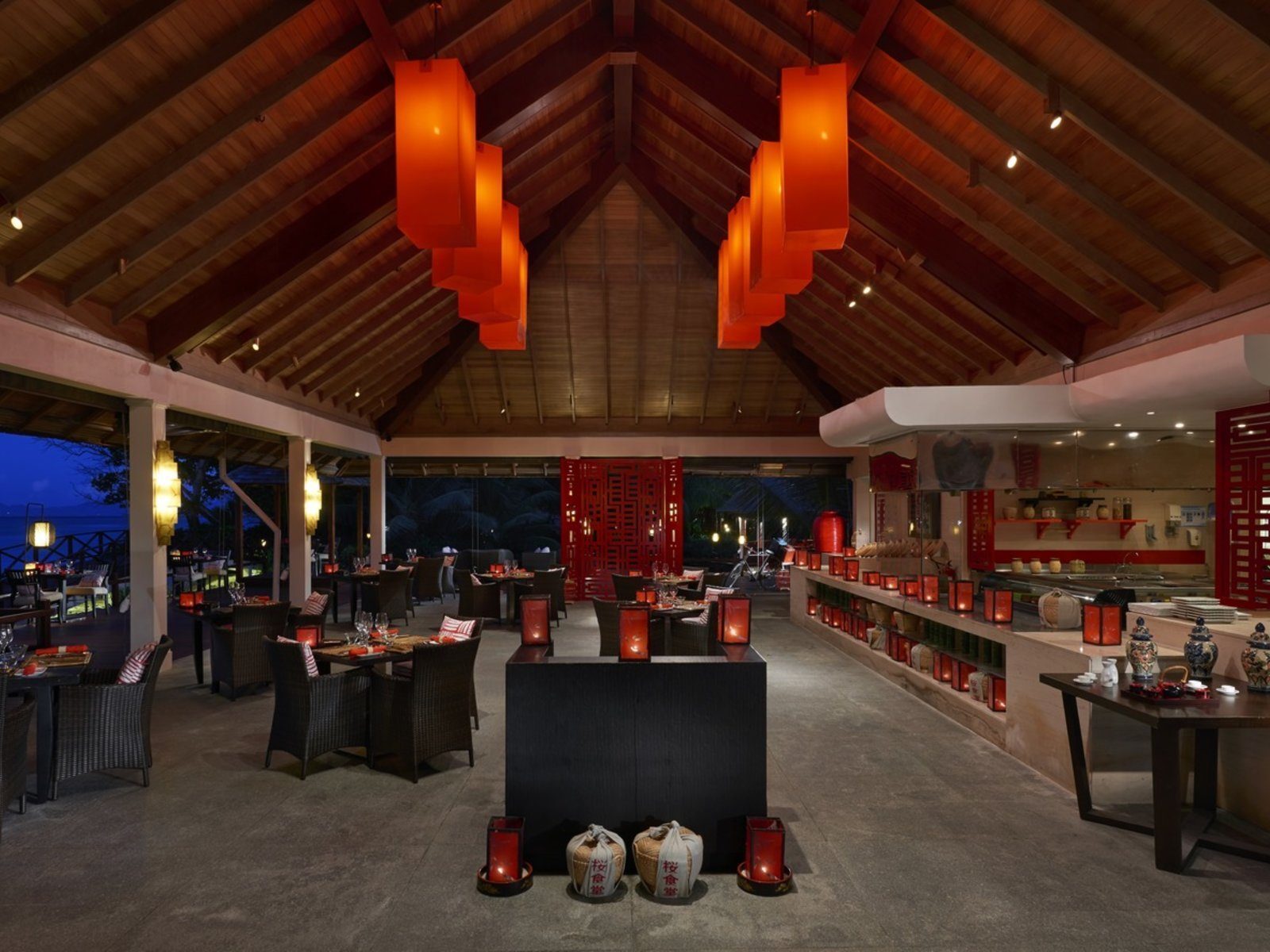 Почивка Сейшелите в Hilton Seychelles Labriz Resort & Spa Сакура ресторант