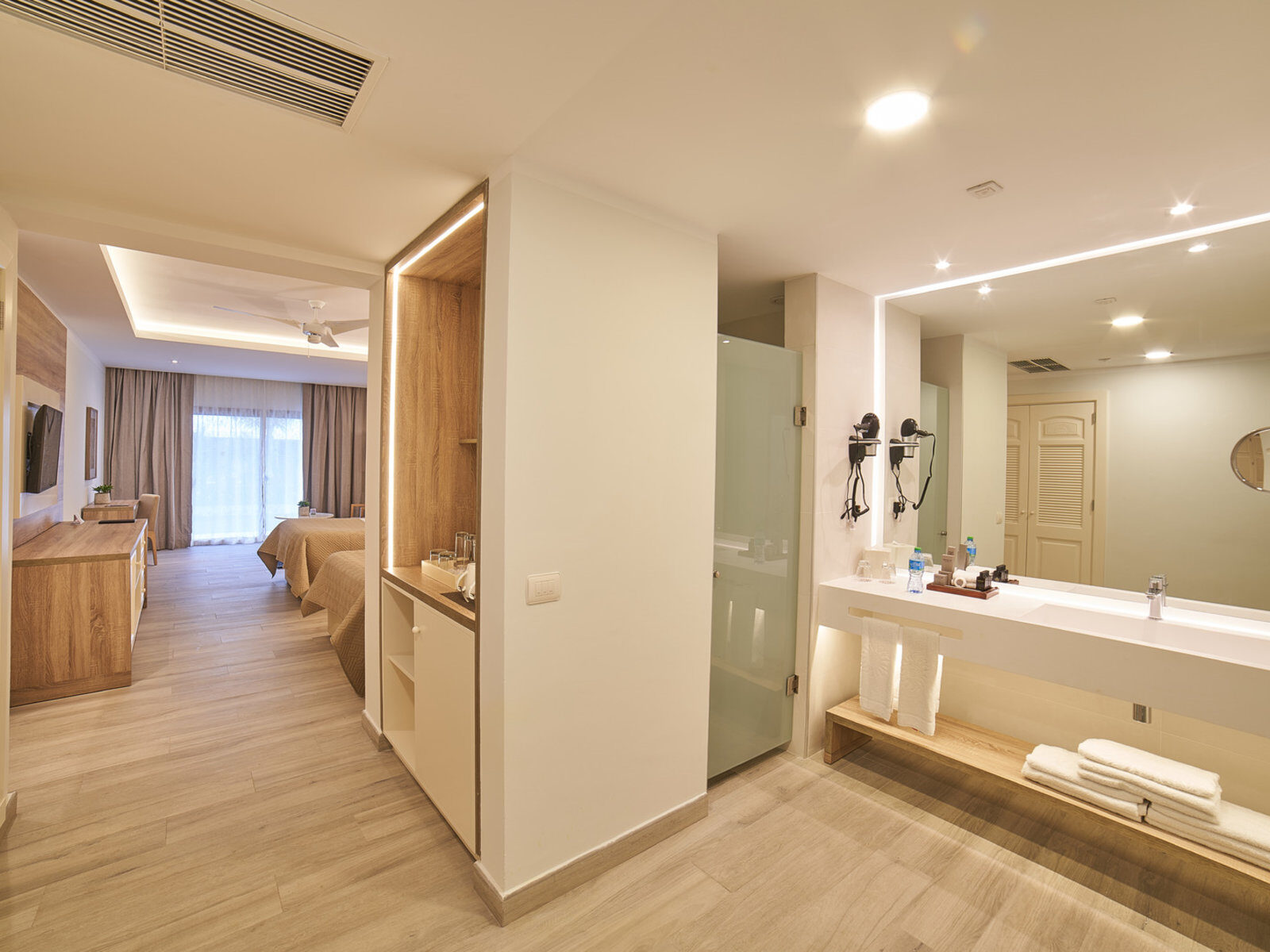 Почивка Доминикана Luxury Bahia Principe Ambar JS deluxe