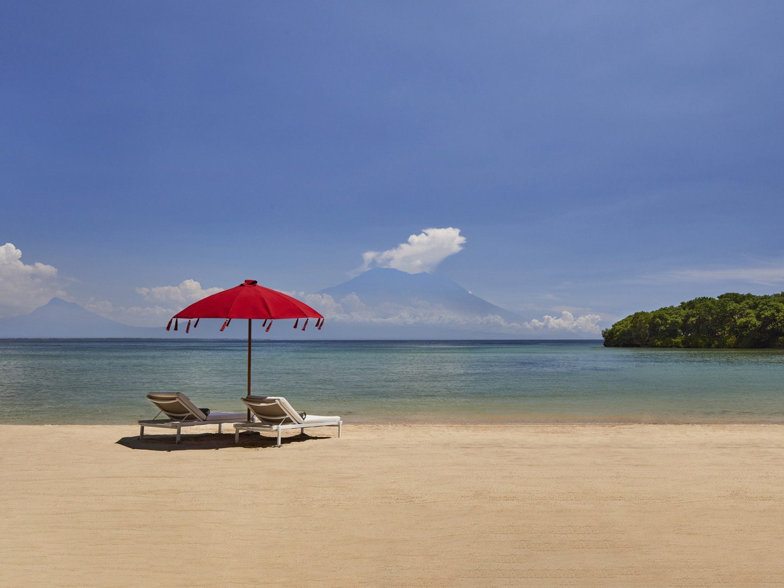 Почивка на Бали в Melia Bali плаж