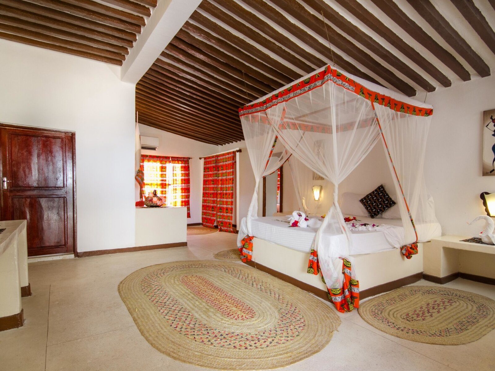 Почивка в Paradise Beach Resort standard room