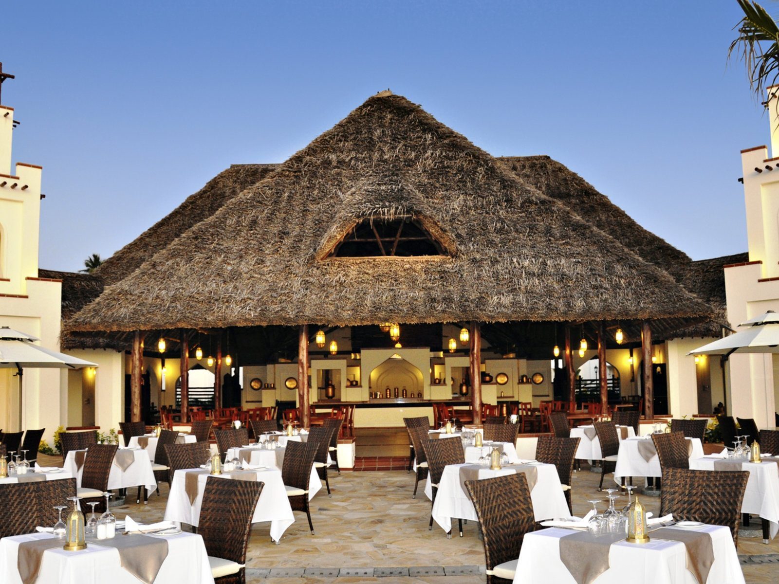 Почивка Занзибар в Sea Cliff Resort ресторант 3