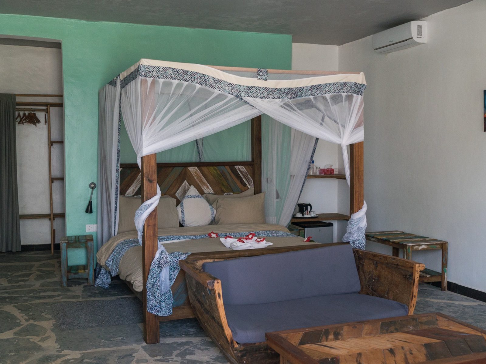 Почивка Занзибар в Zanzibar Bay Resort premium room
