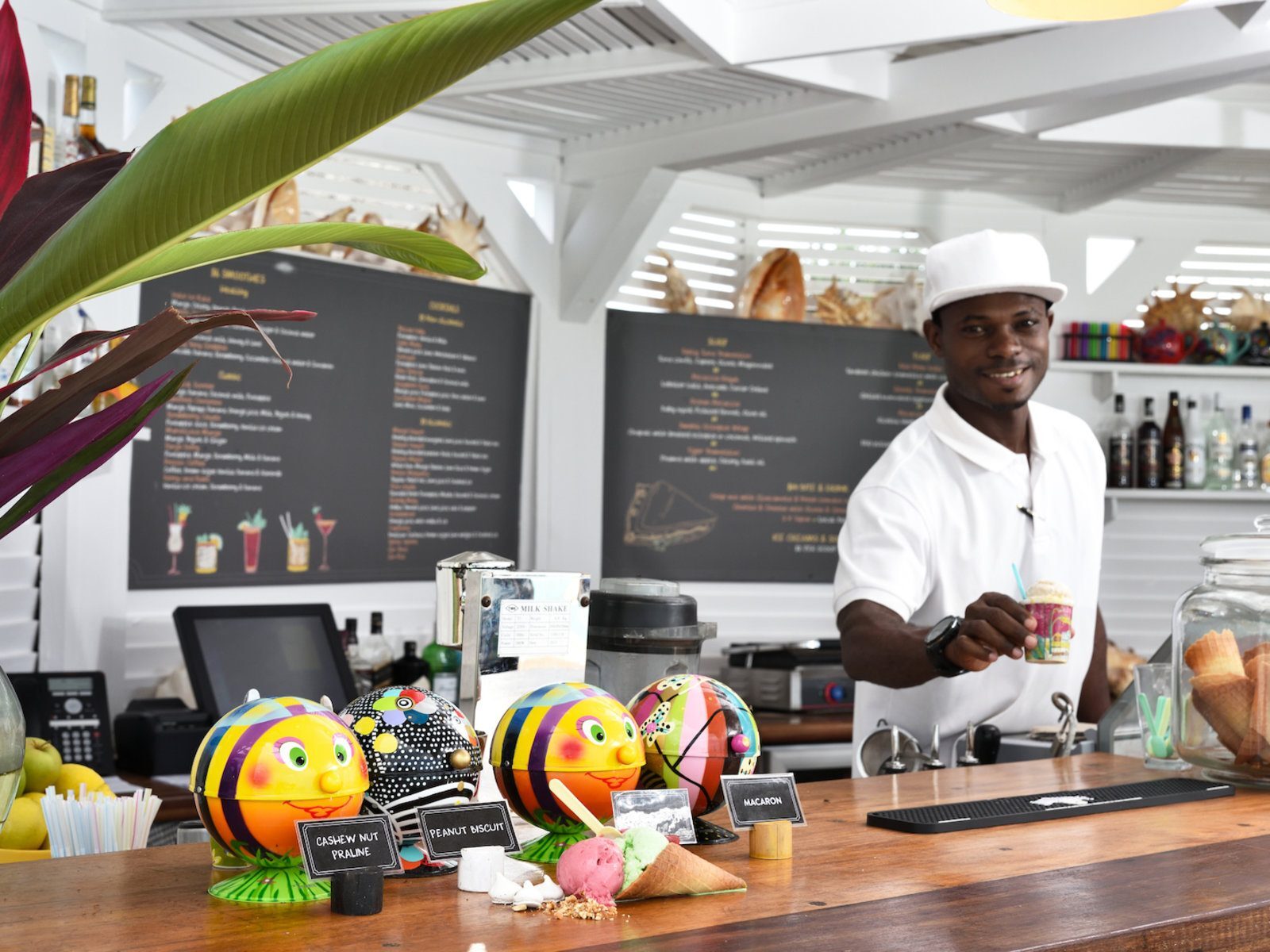 Почивка в Занзибар в Essque Zalu Zanzibar restaurant