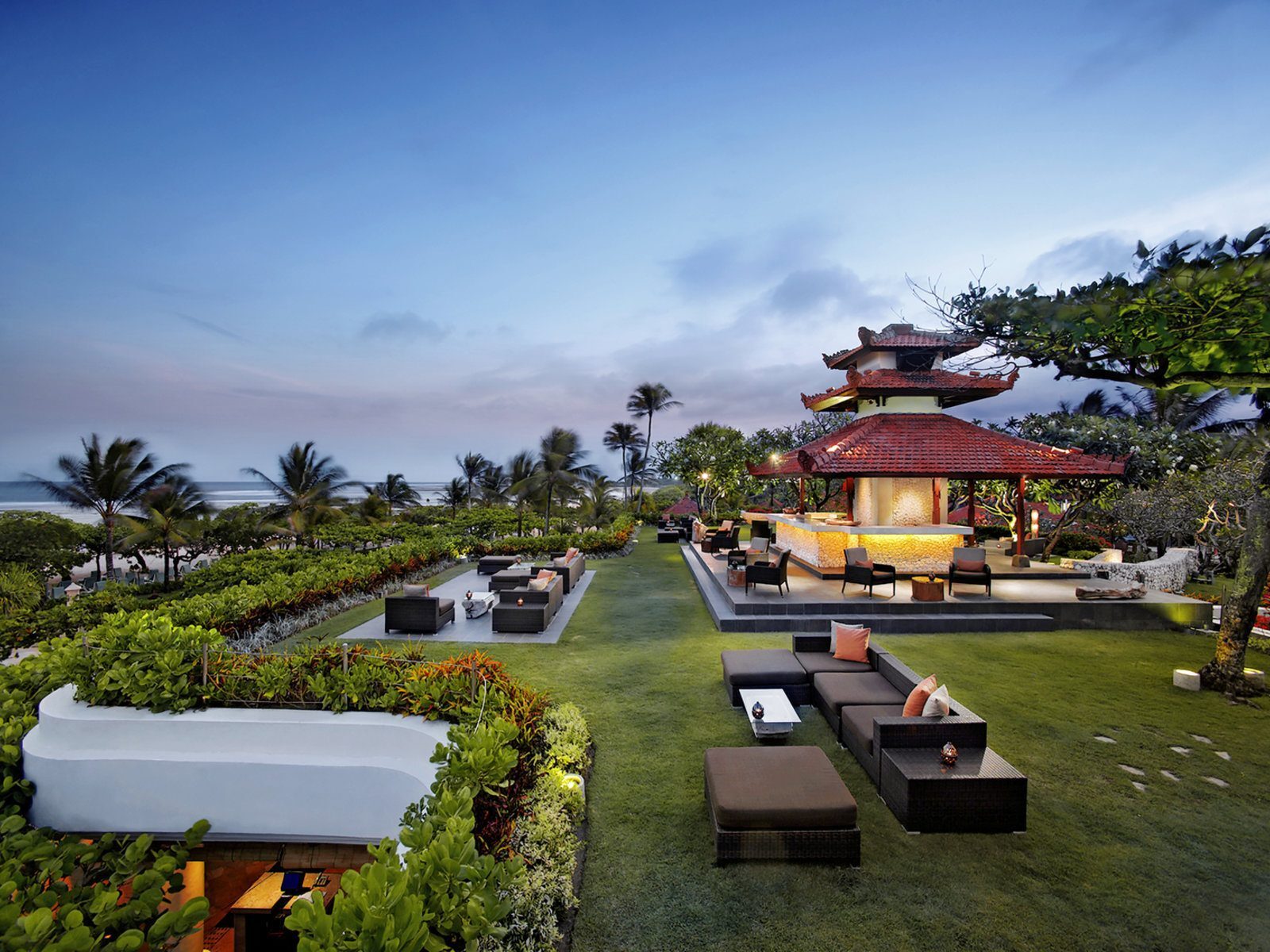 Почивка Бали в Grand Hyatt salsa bar