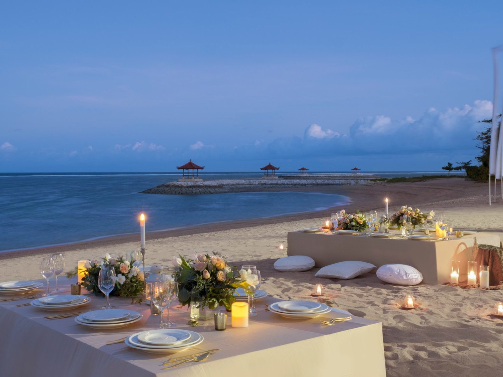 Почивка Бали в Griya Santrian dinner beach