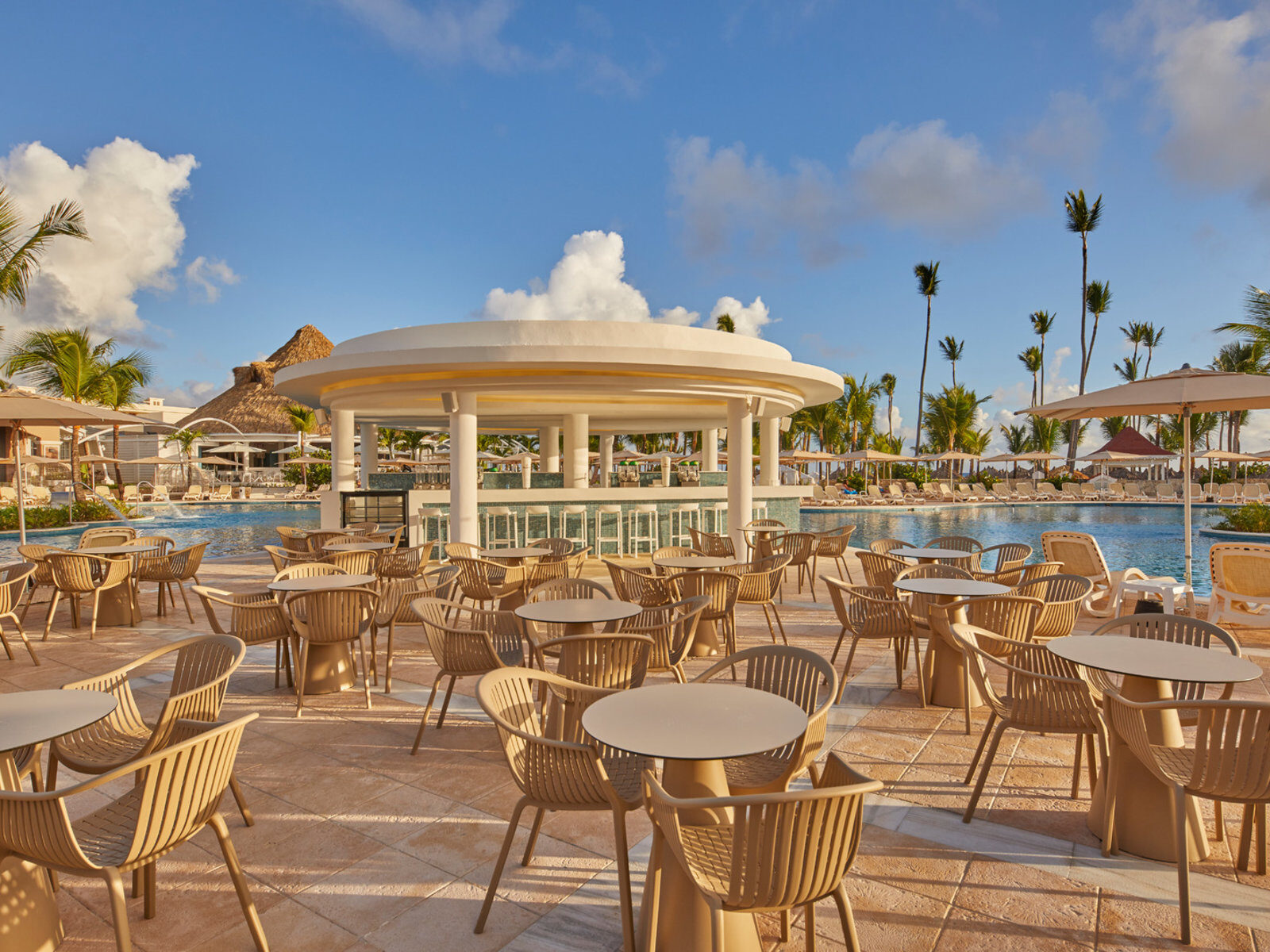 Почивка Доминикана Luxury Bahia Principe Ambar pool