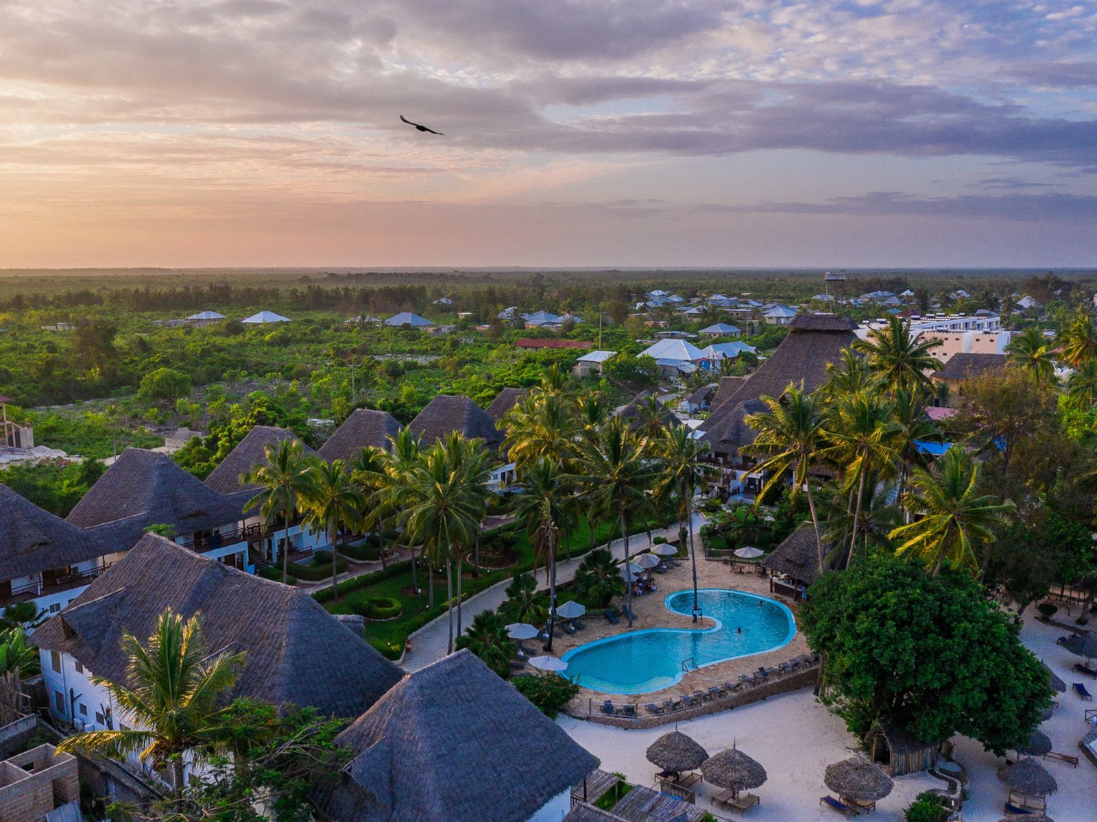 Почивка в Paradise Beach Resort