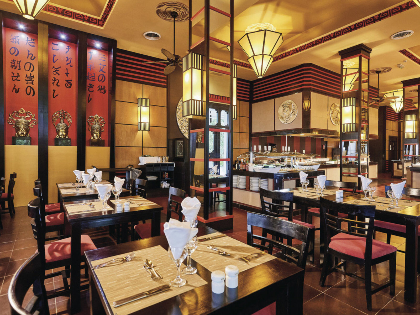 Почивки All Inclusive RIU Bambu hibachi