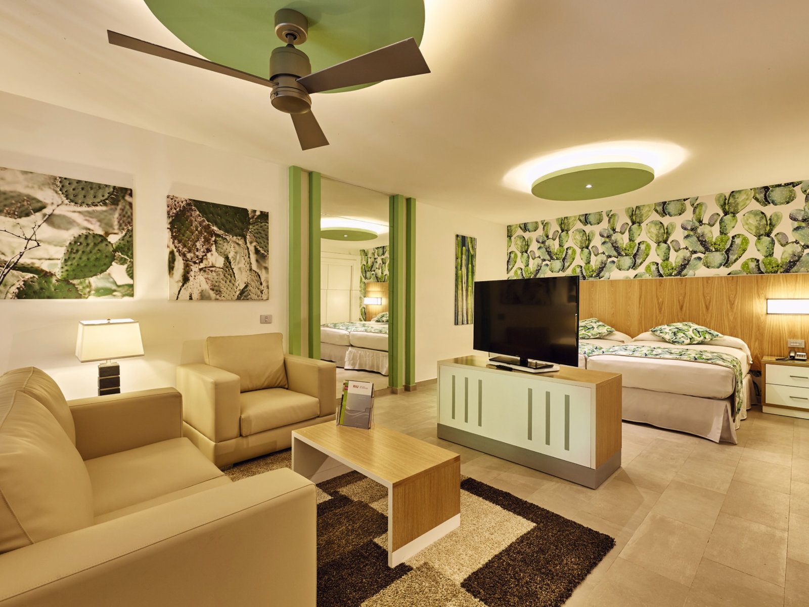 Почивка Канкун в Riu Tequila джуниър суит