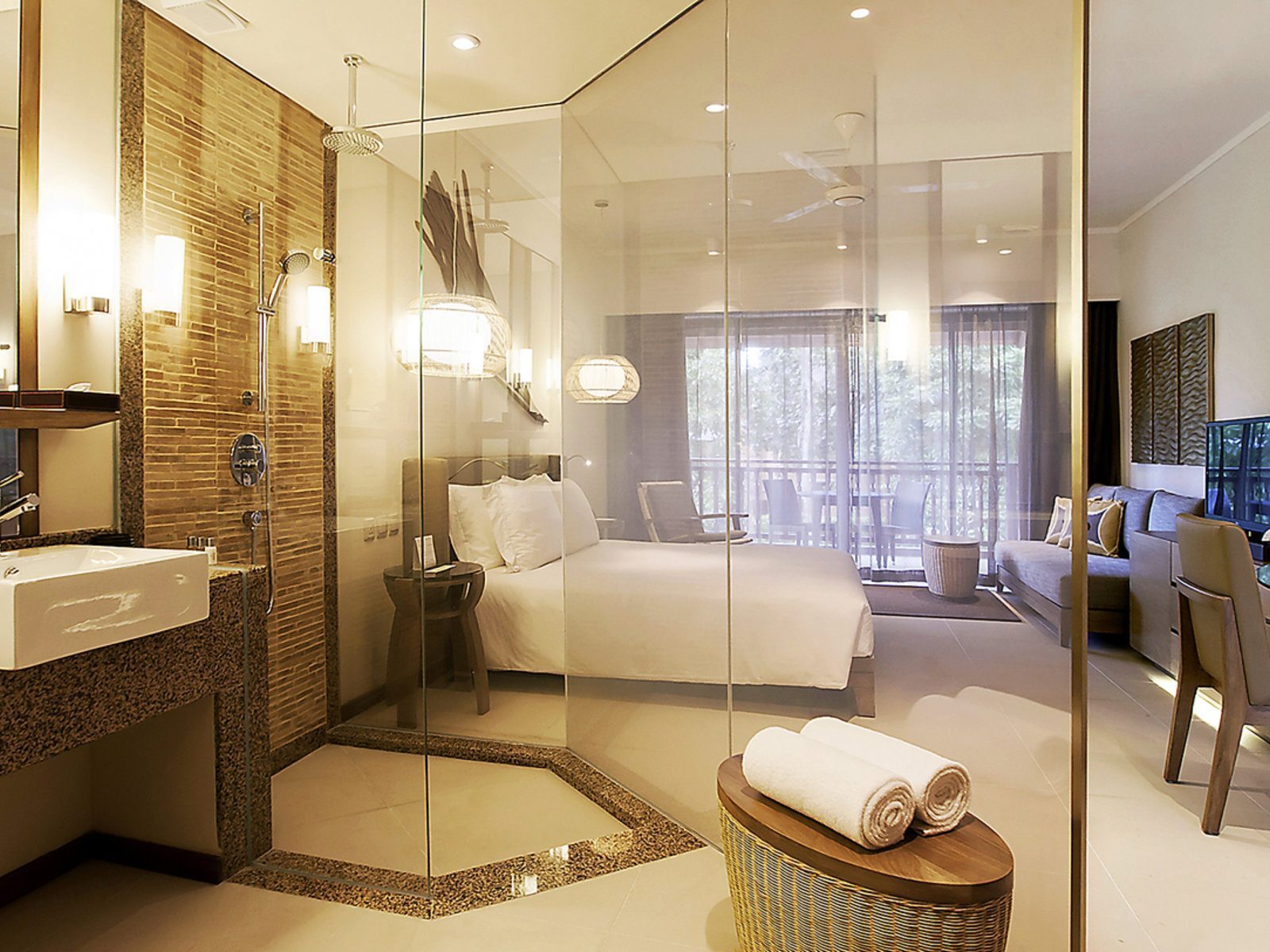 Почивка на Сейшелите в Constance Ephelia Seychelles стая tropical garden