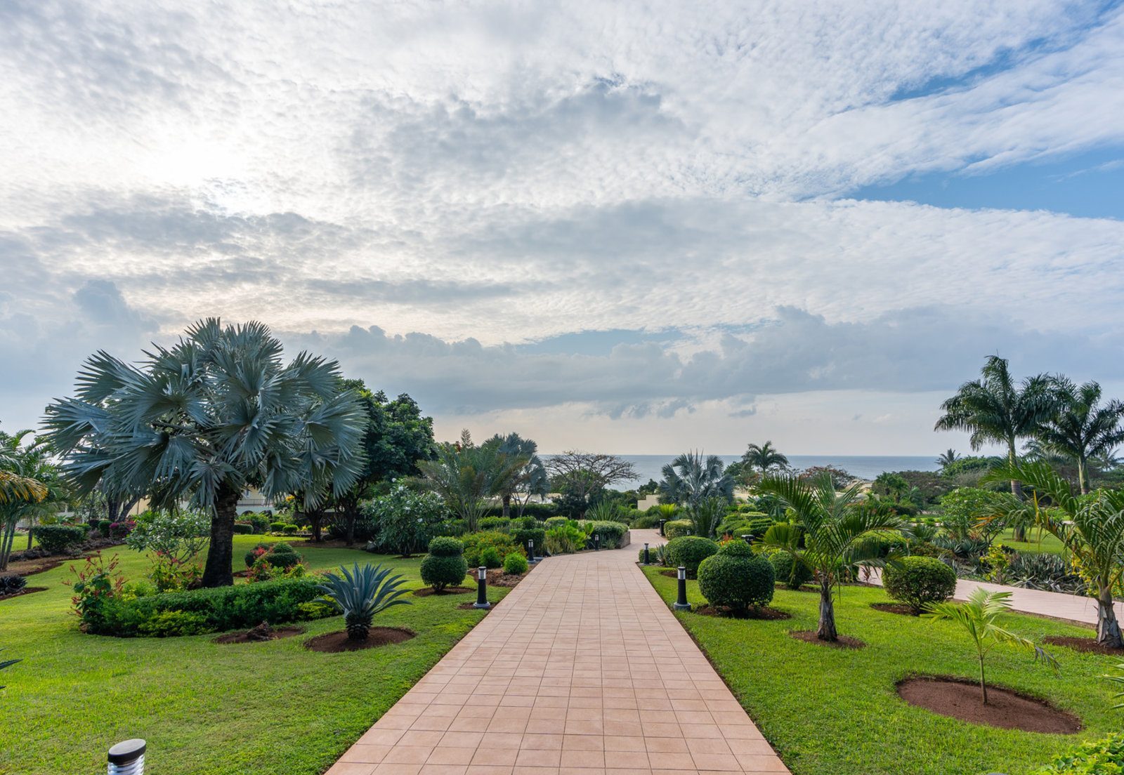 RIU Palace Zanzibar garden