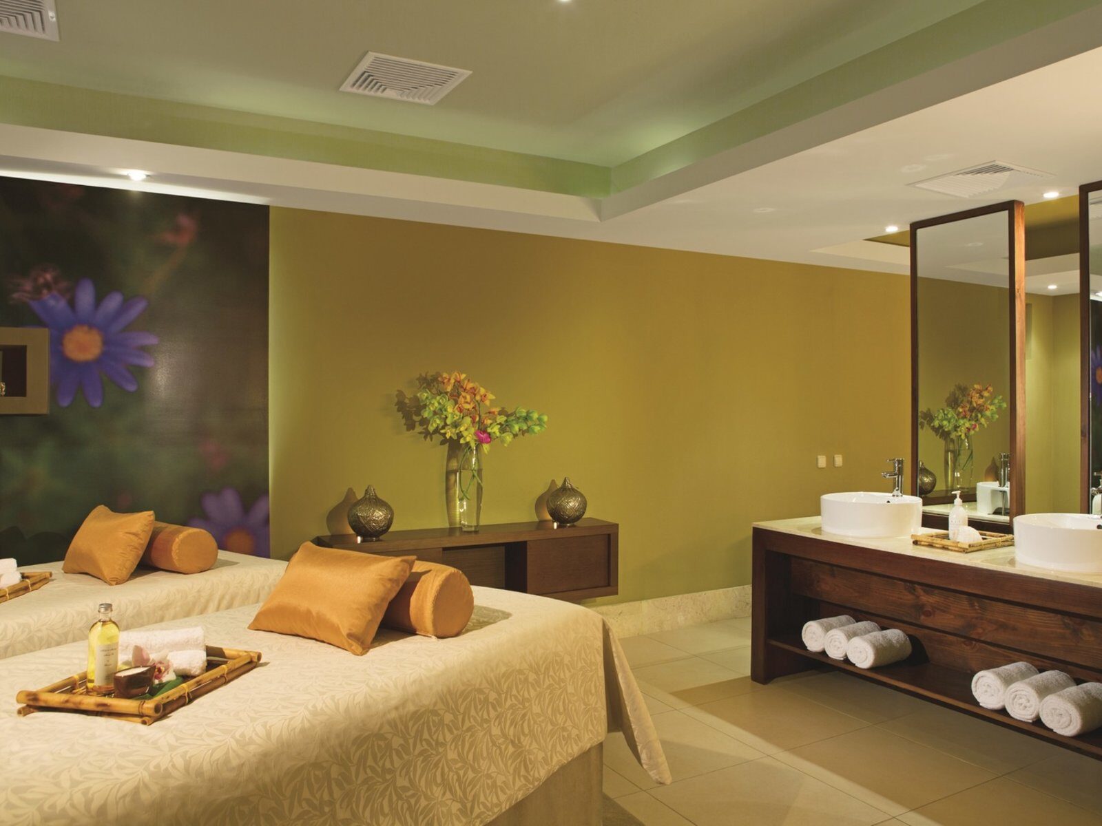 Почивка Доминикана в Secrets Royal Beach Punta Cana spa