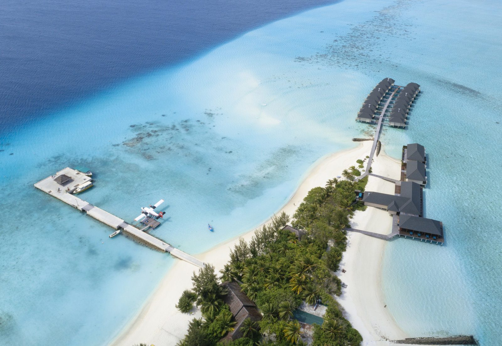 Почивка Малдиви в Summer Island Maldives sky