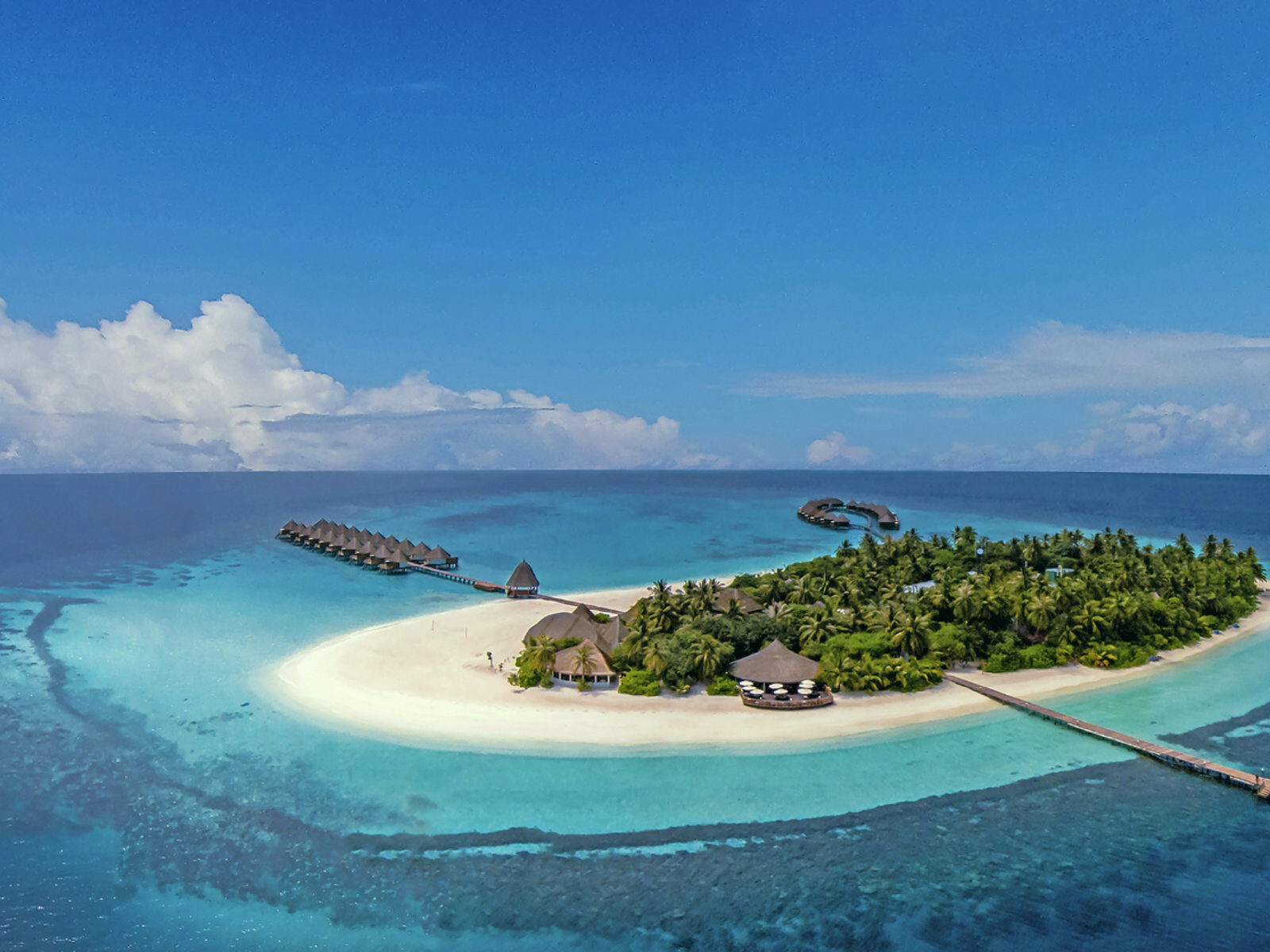 Почивка Малдиви в Angaga Resort view