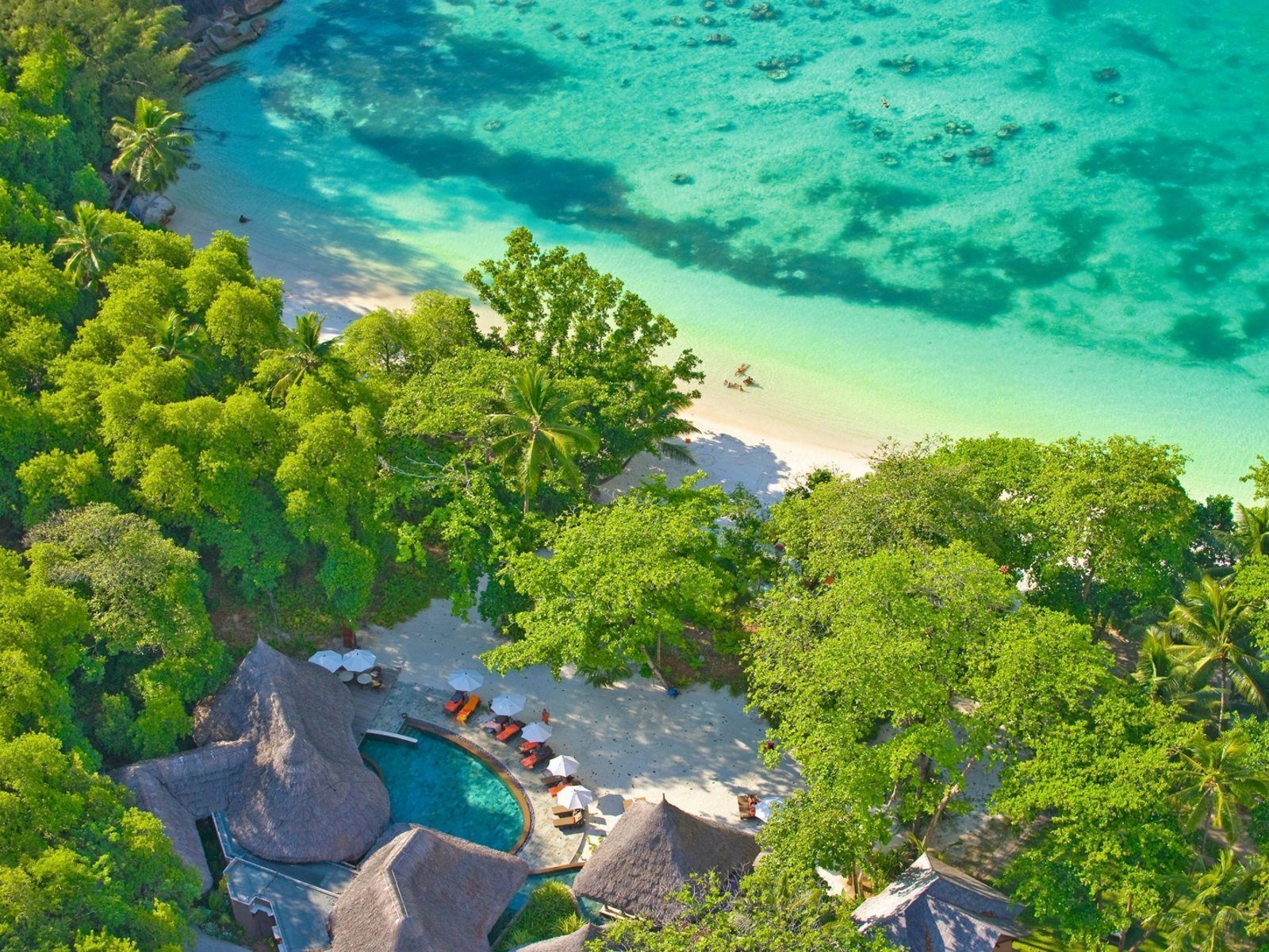 Почивка на Сейшелите в Constance Ephelia Seychelles