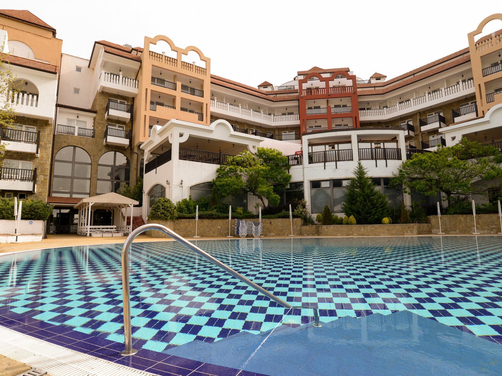 Почивка в България в Bella Vista Beach Club basejn