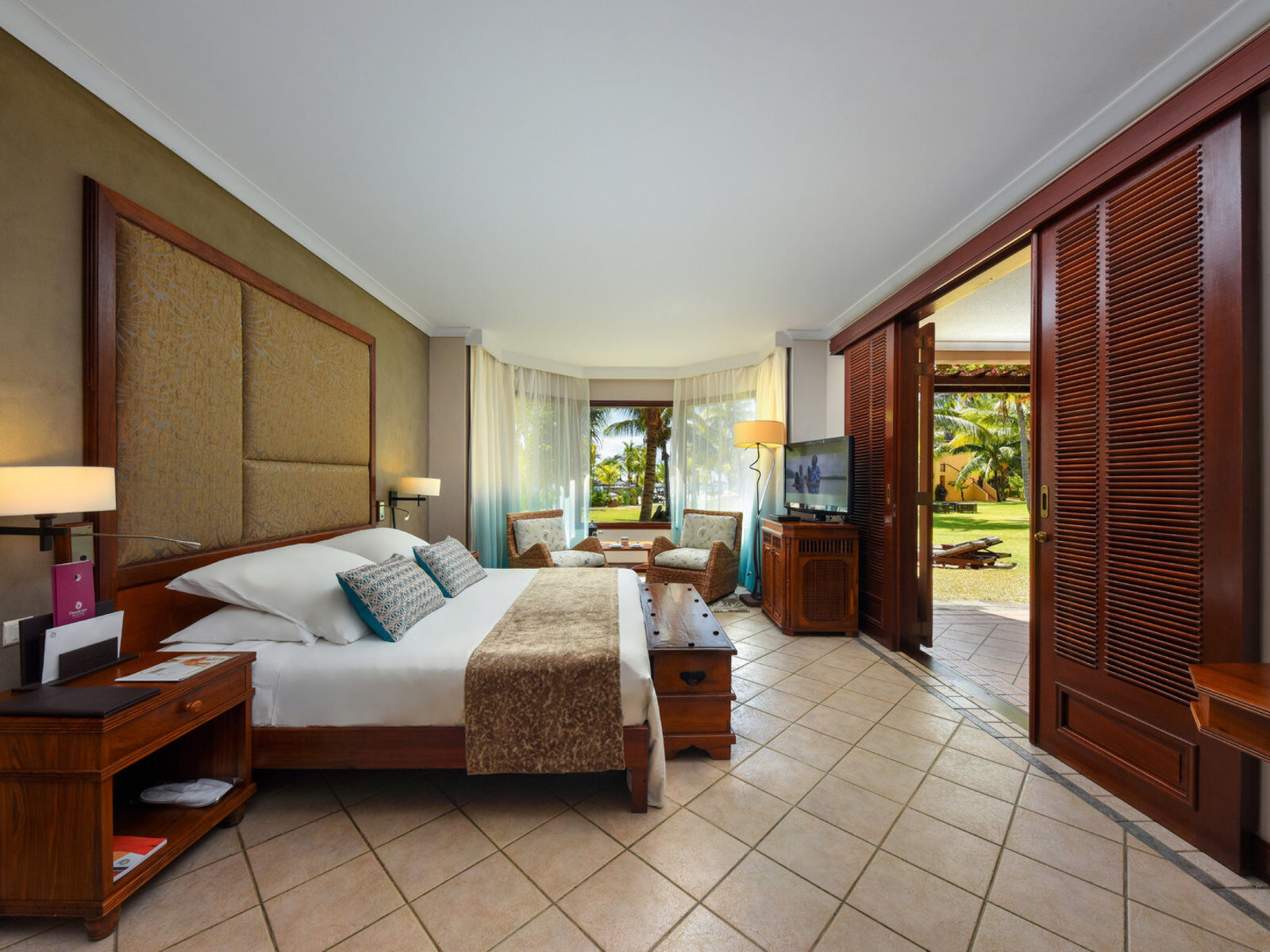 Почивка Мавриций Dinarobin Beachcomber JS beach