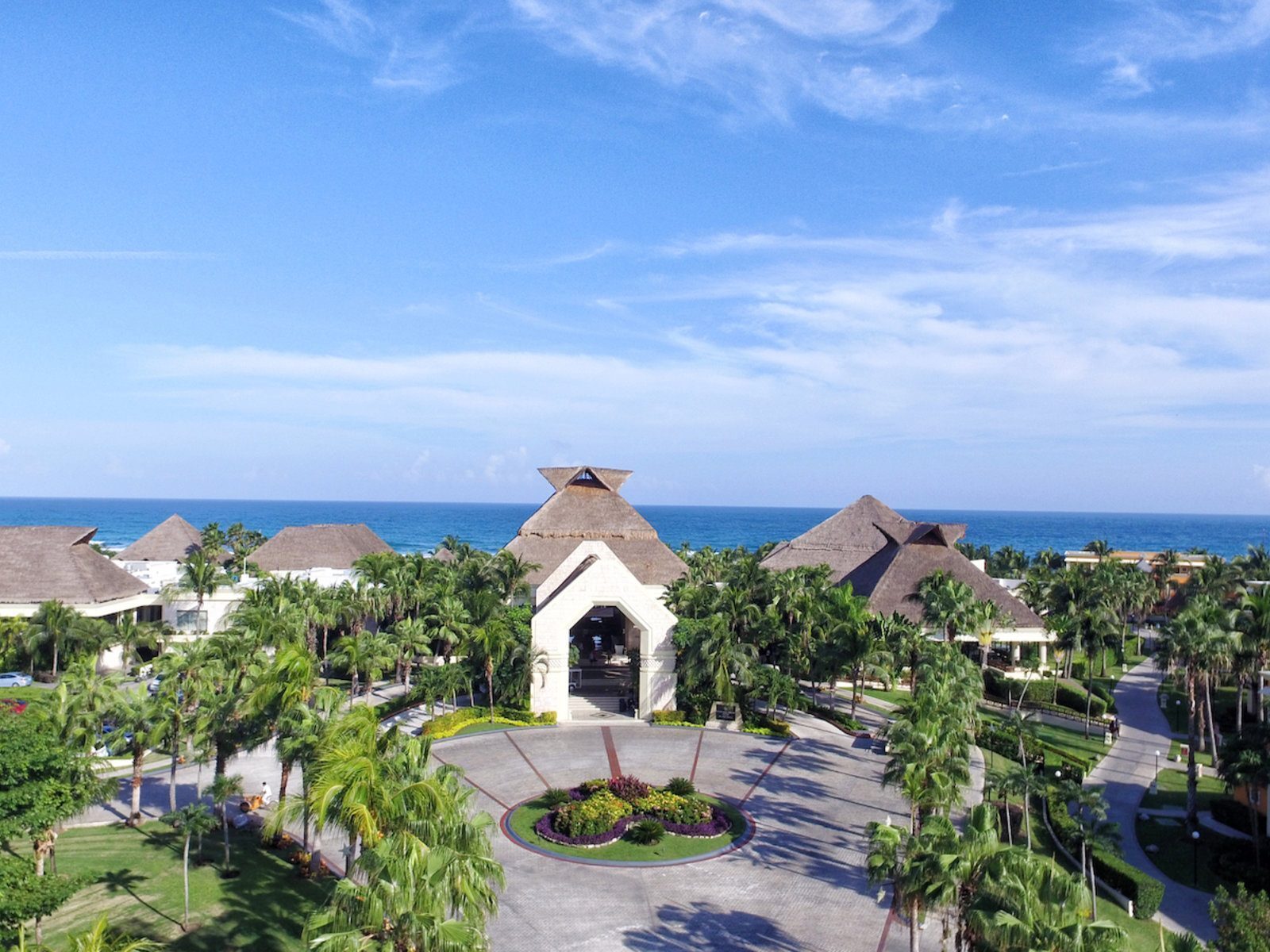 Почивка Мексико в Bahia Principe Luxury Akumal вход