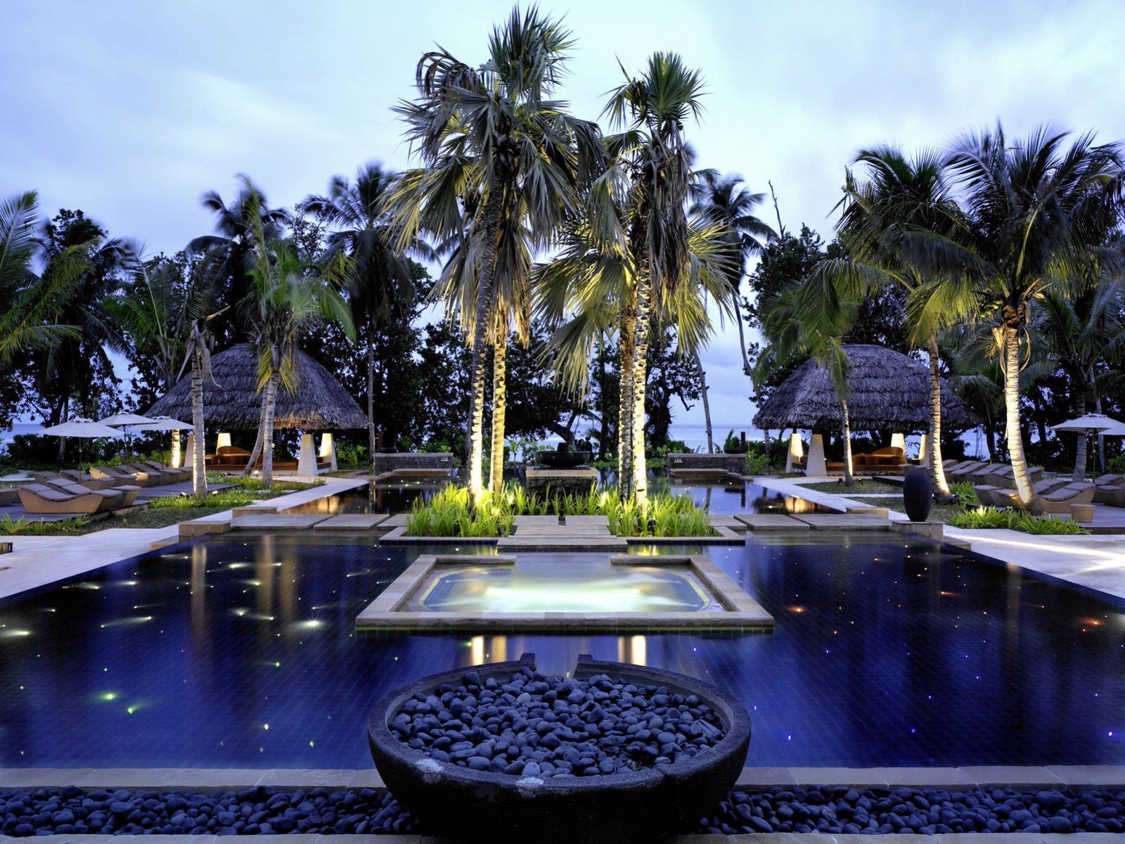 Почивка Сейшелите в Hilton Seychelles Labriz Resort & Spa