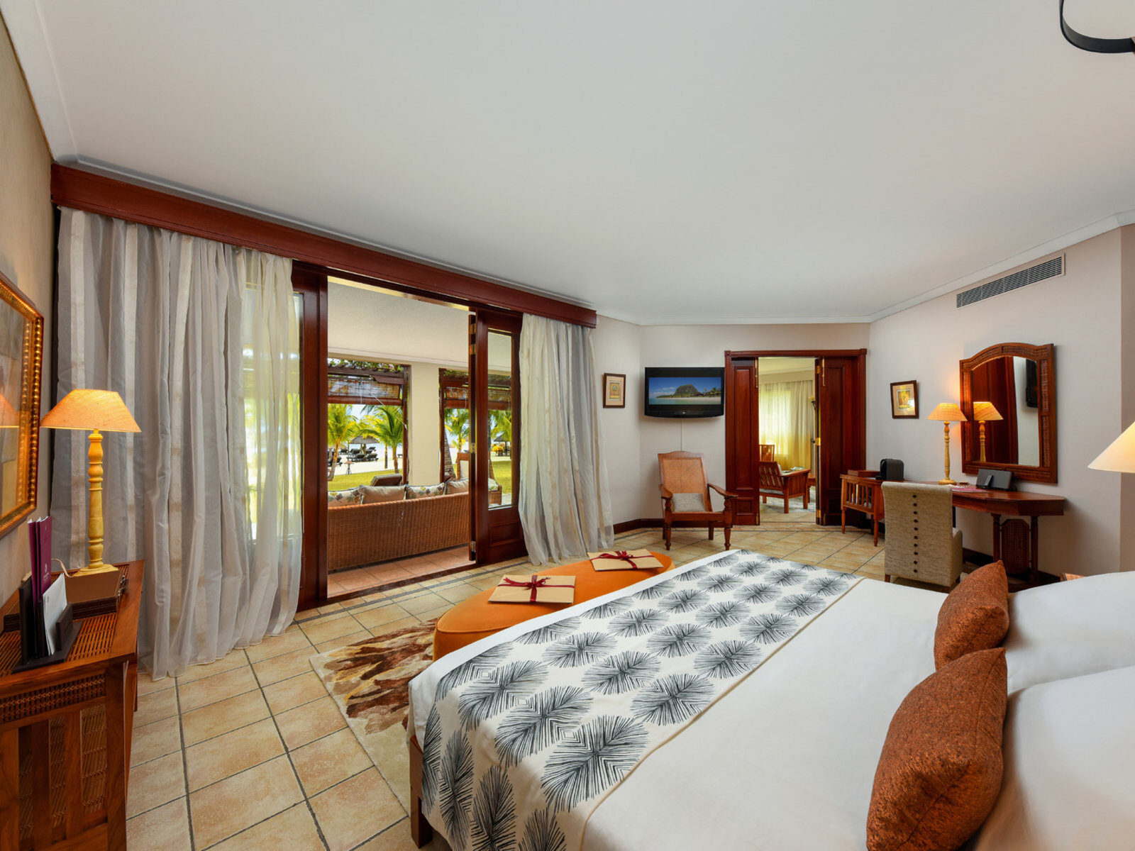 Почивка Мавриций Dinarobin Beachcomber senior suite