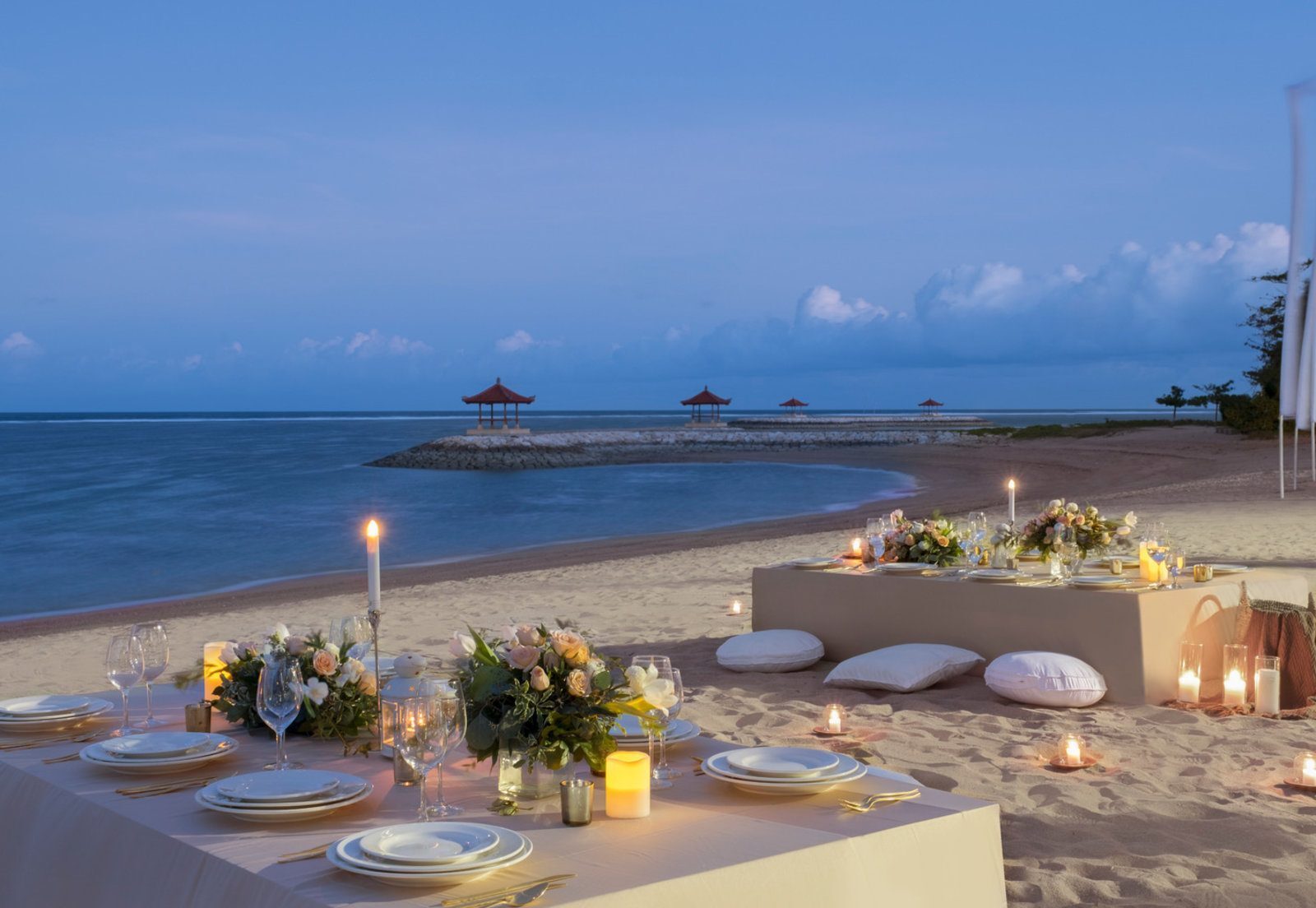 Почивка Бали в Griya Santrian dinner beach