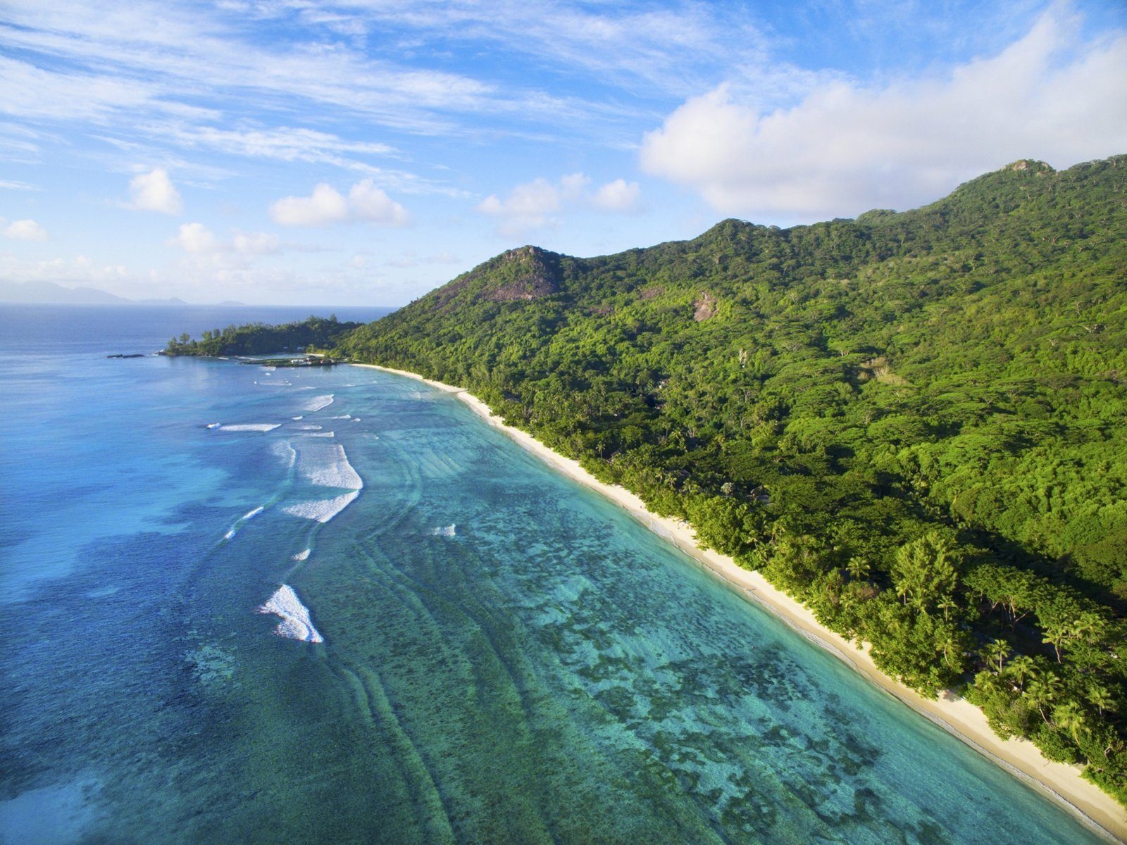 Почивка Сейшелите в Hilton Seychelles Labriz Resort & Spa