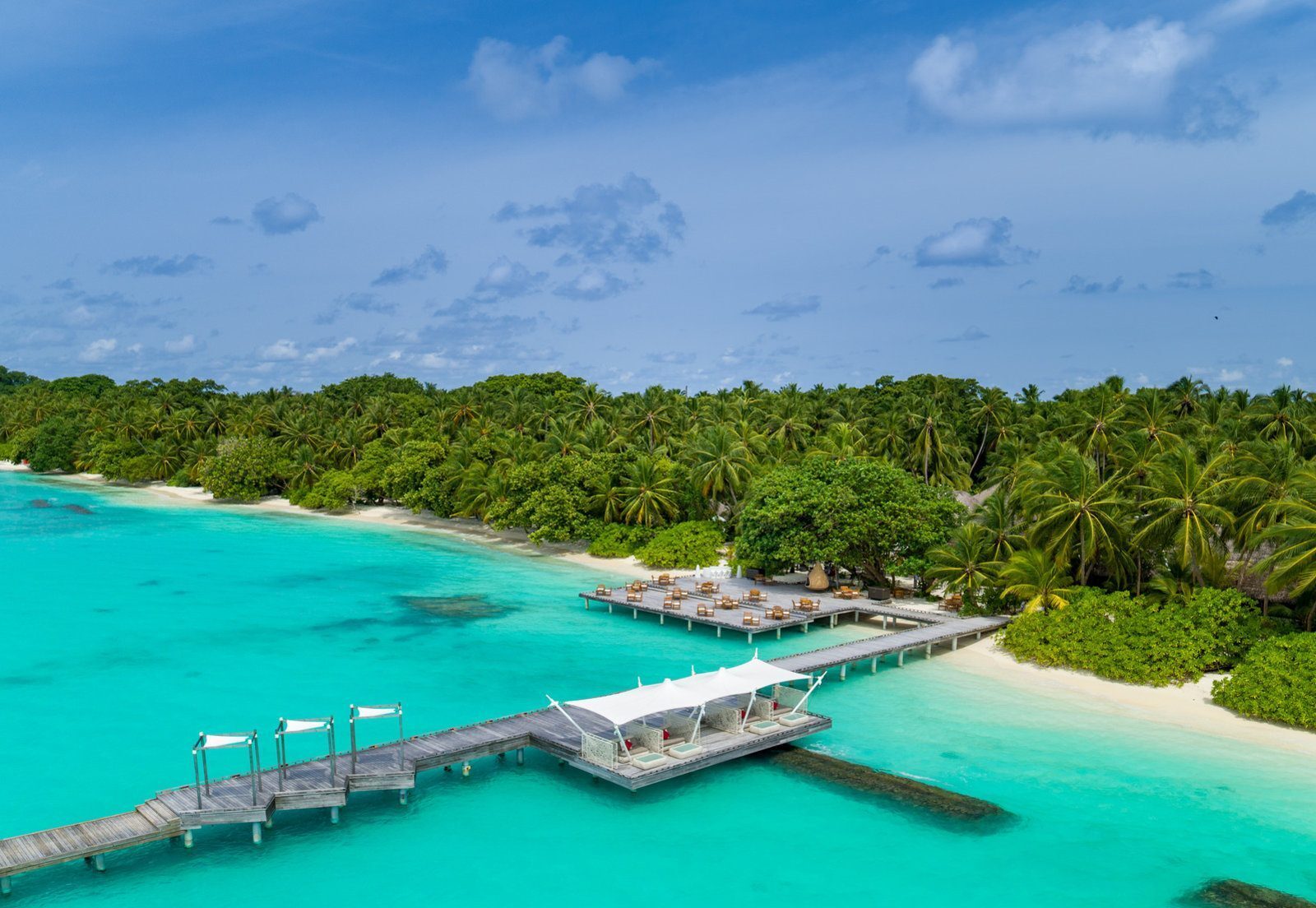 Kuramathi Resort Малдиви екзотична почивка за двама