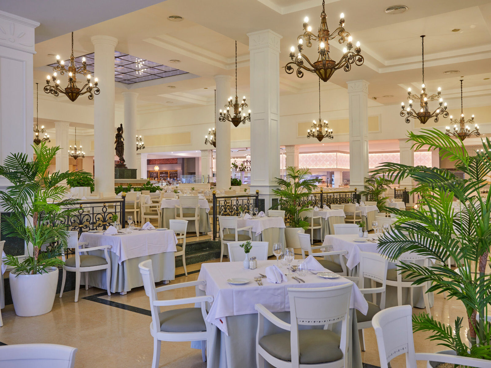 Почивка Доминикана Luxury Bahia Principe Ambar palmyra