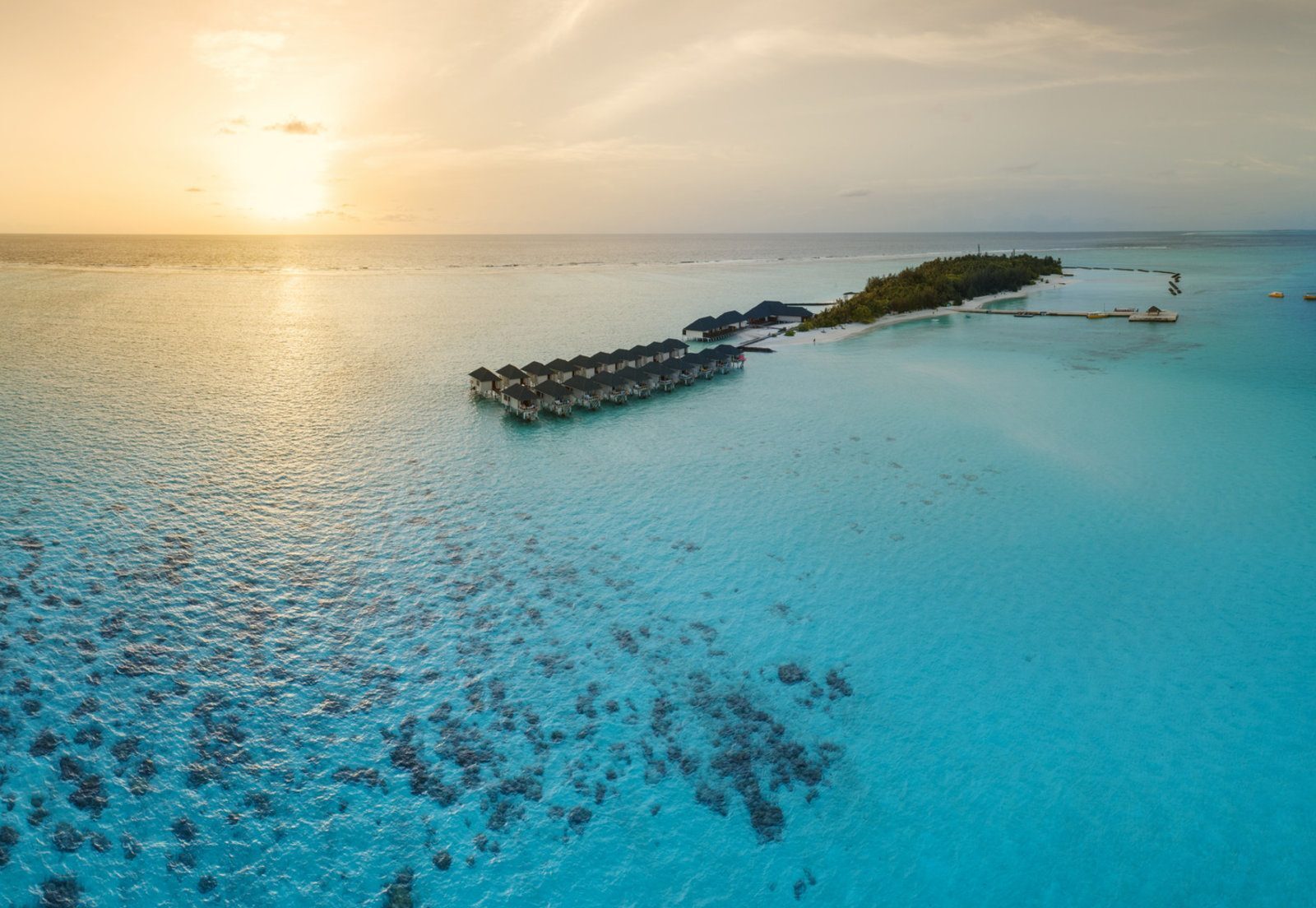 Почивка Малдиви в Summer Island Maldives reef