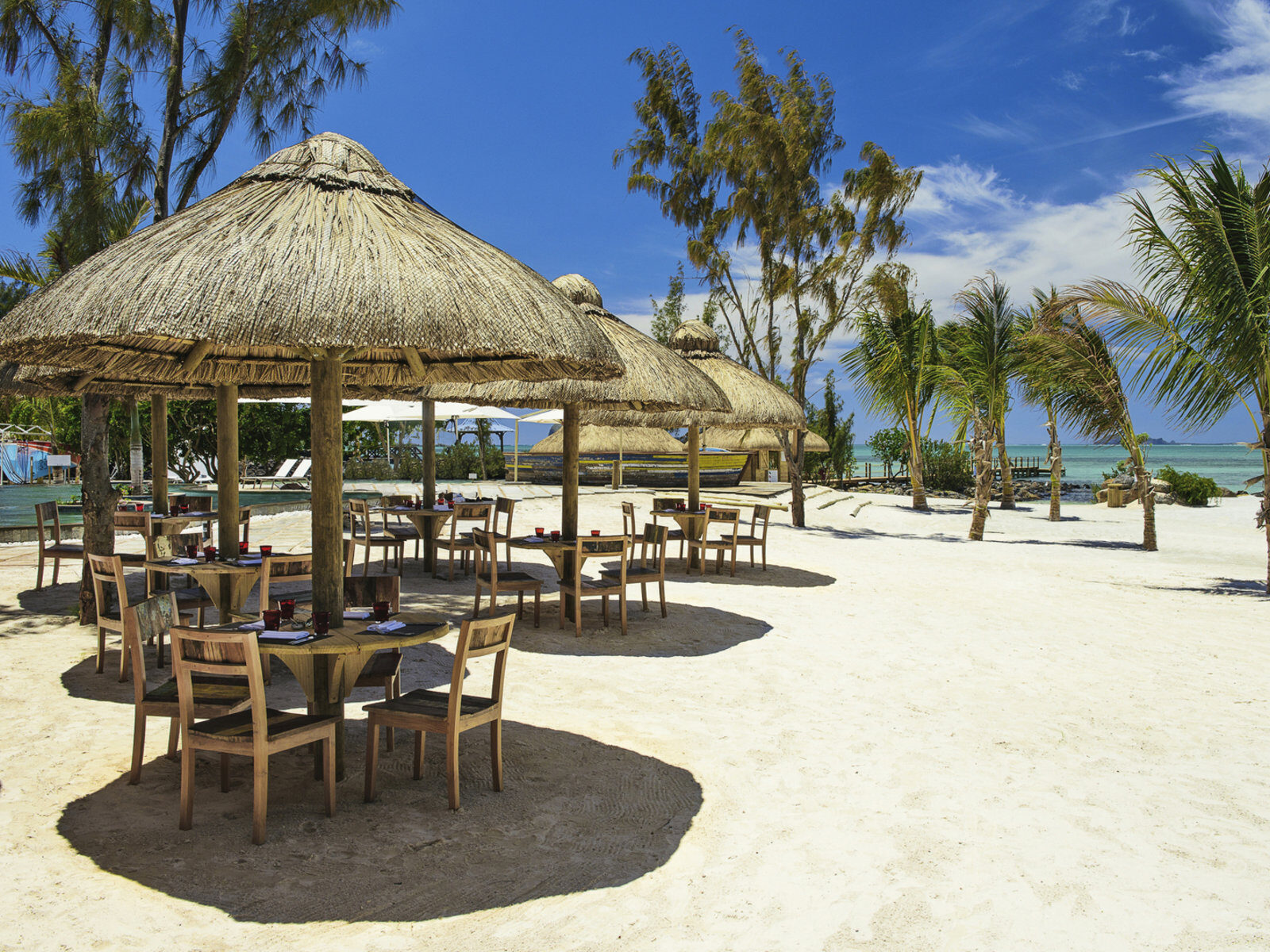 Почивка Мавриций Zilwa Attitude beach restaurant