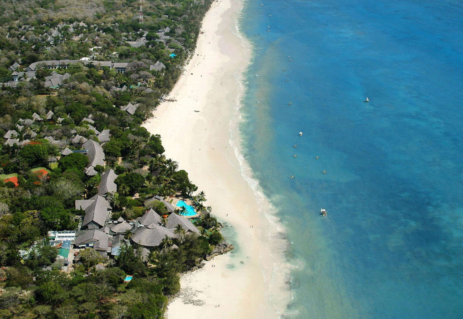 Почивка Кения в Boabab Beach Hotel